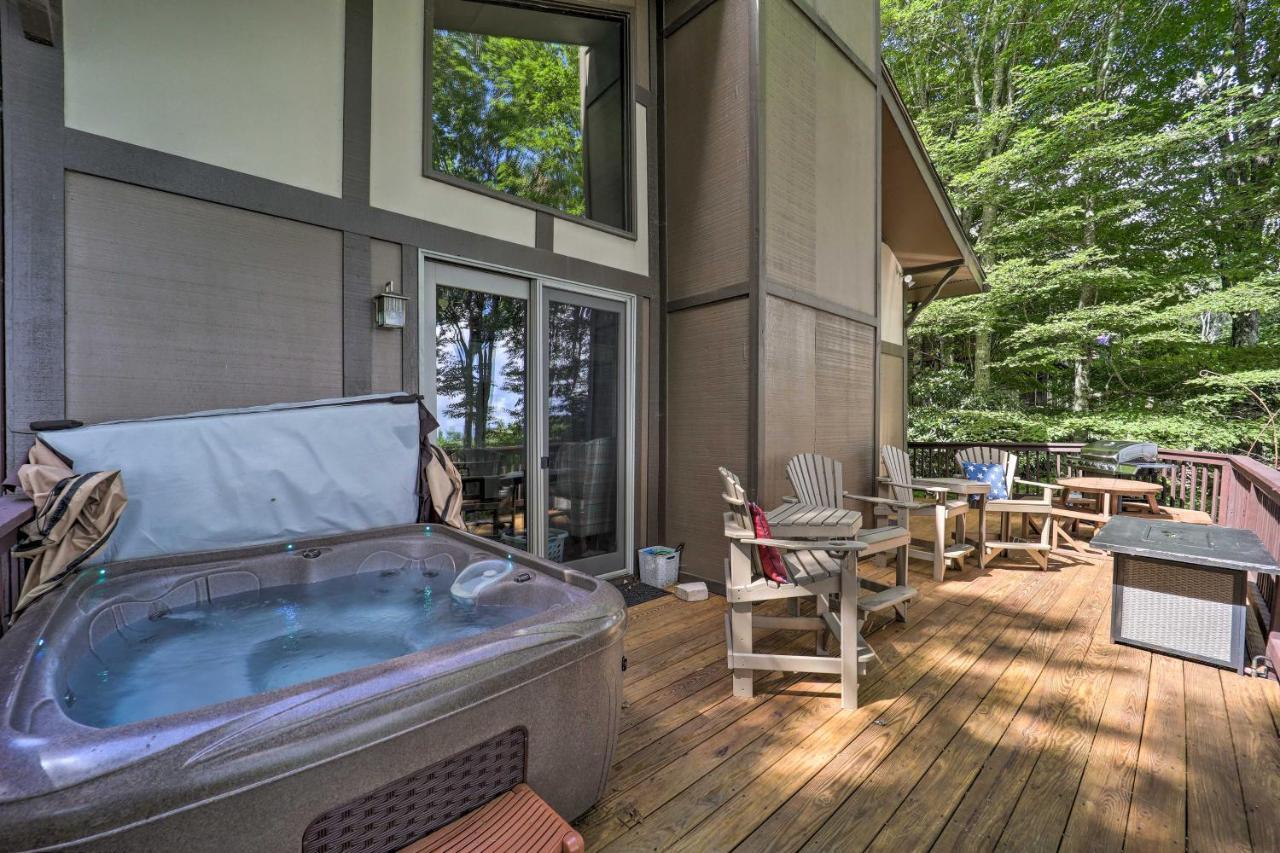 Beech Mountain Cabin Retreat With Hot Tub And Views! Exterior photo
